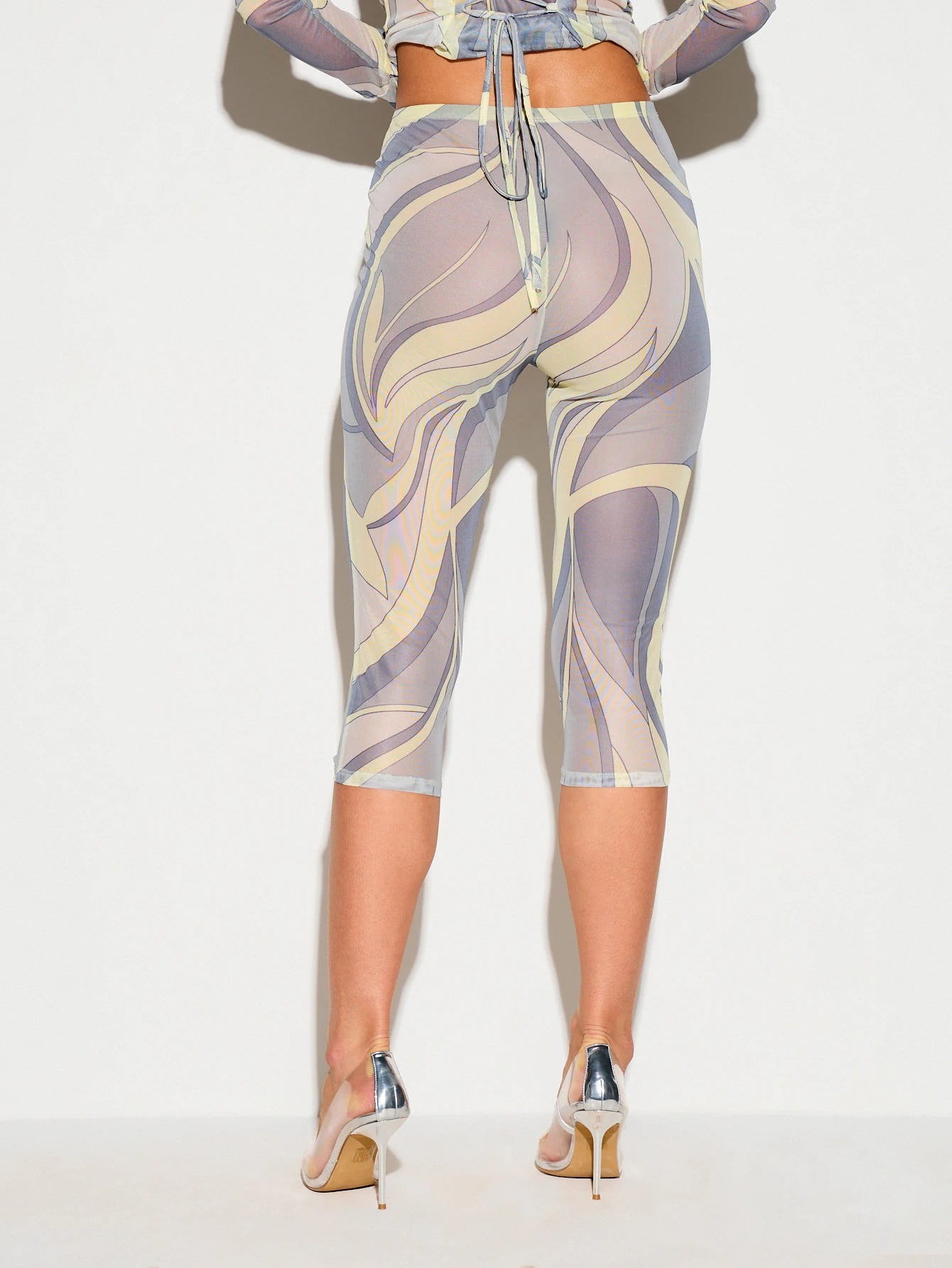 KIZN Swirl Print High Rise Cropped Leggings With Stretchy Fit And Abstract Purple Grey Pattern For Casual Summer Wear