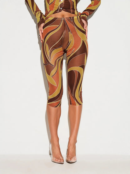 KIZN Swirl Print High Rise Cropped Leggings With Stretchy Fit And Abstract Purple Grey Pattern For Casual Summer Wear