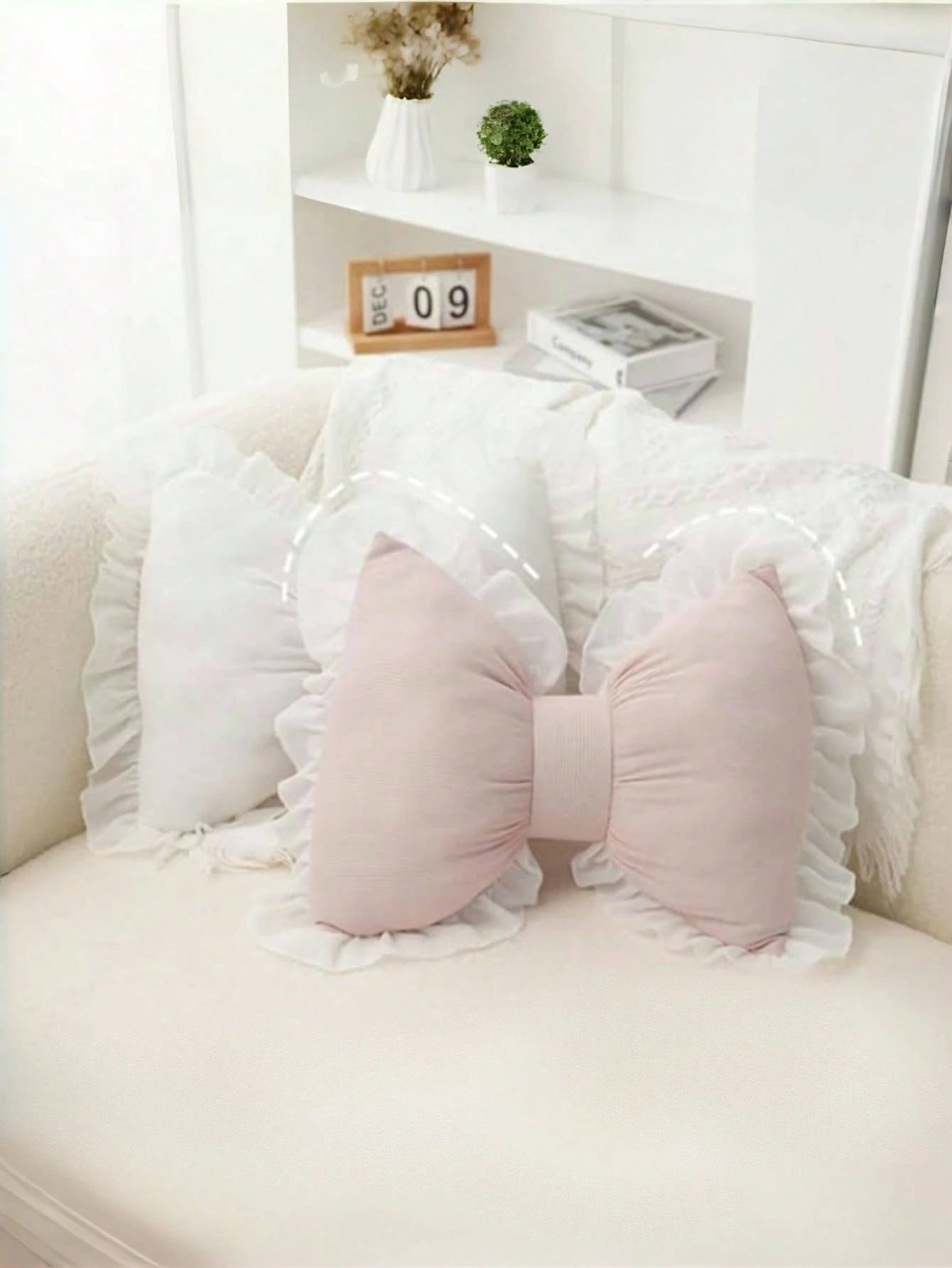 Lace Bow Throw Pillow, Soft & Cute Spring Bowknot Decorative Cushion, Suitable For Bedroom, Sofa, Bed And Other Home Decor In Spring & Summer, Great Spring Gift For Family And Friends