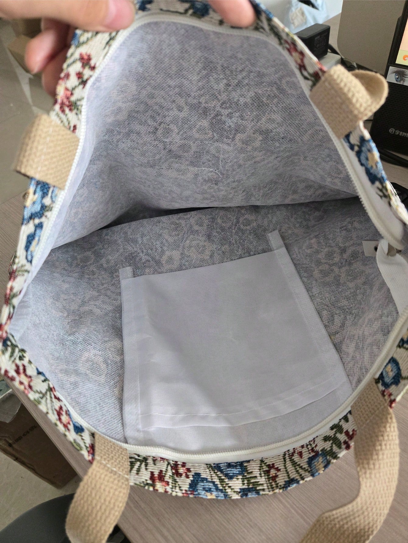 Large Capacity Floral Print Zipper Shoulder Tote Bag, Suitable For Office, School, Commute Or Casual Daily Use