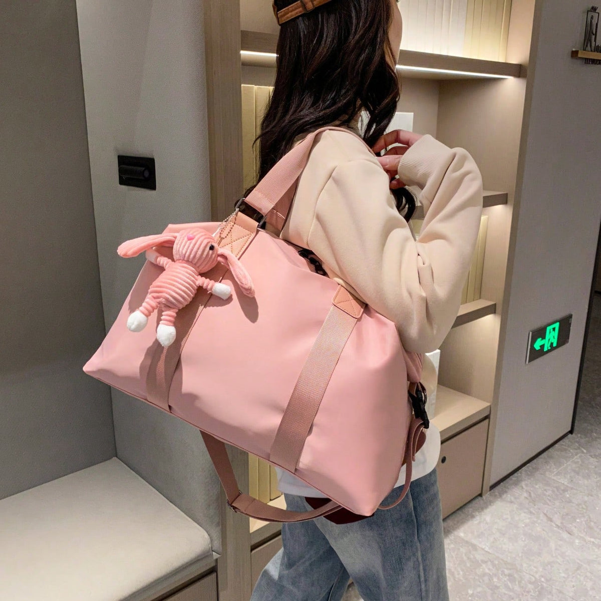 Large Capacity Overnight Travel Duffel Bag, Gym Yoga Tote Bag With Wet Dry Separation, Casual Multifunctional Portable Shoulder Bag, Can Be Used As Overnight Bag, Gym Bag, Travel Bag, Weekend Bag, Car