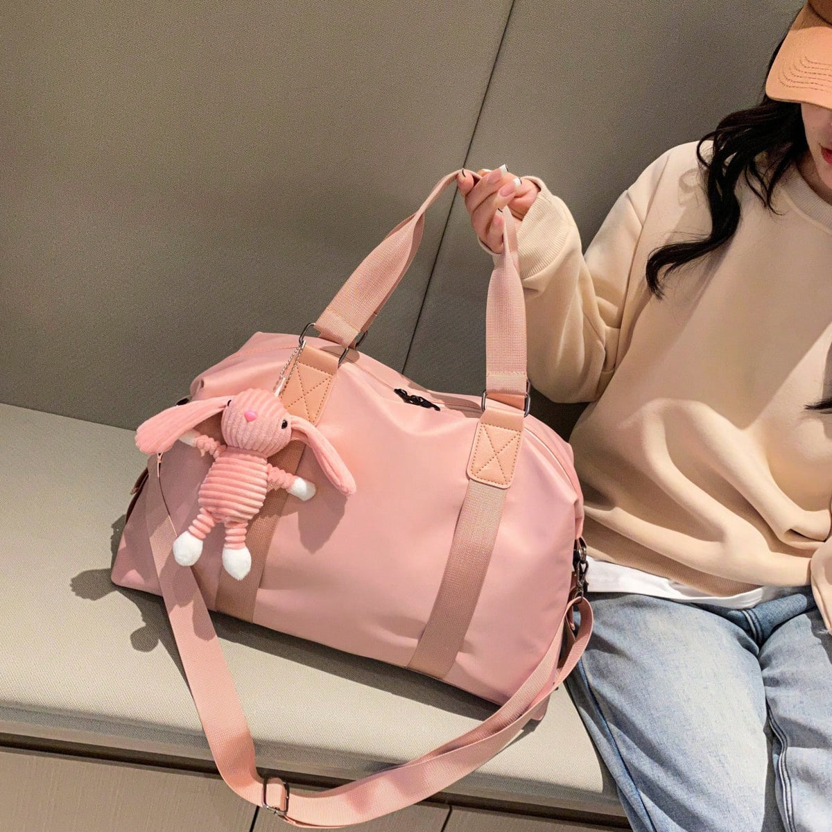 Large Capacity Overnight Travel Duffel Bag, Gym Yoga Tote Bag With Wet Dry Separation, Casual Multifunctional Portable Shoulder Bag, Can Be Used As Overnight Bag, Gym Bag, Travel Bag, Weekend Bag, Car