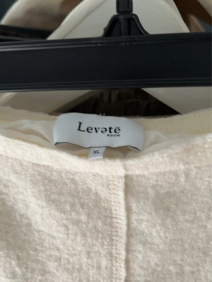 Levete Room Polo-ullkjol