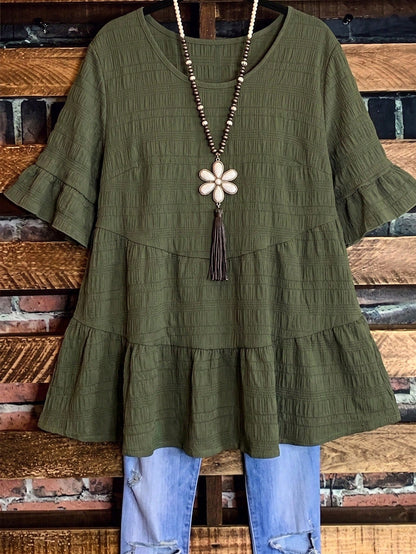 Linhara Plus Size Women's Summer Army Green Boho Vacation Top,Round Neck Ruffle Trim Short Sleeve Textured Plaid Bohemian Clothes