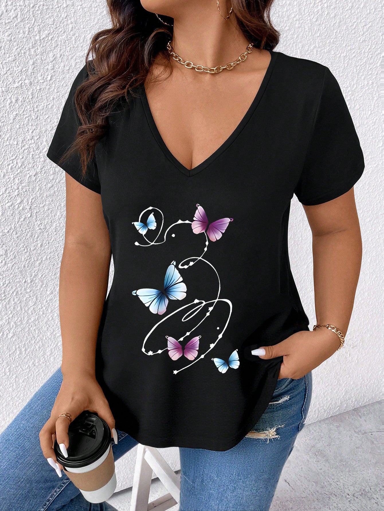 LUNE Plus Size Solid Black Abstract Line Gradient Butterfly Print V Neck Short Sleeve Curved Hem Loose Lightweight Basic Tee Women Summer Daily Casual Top