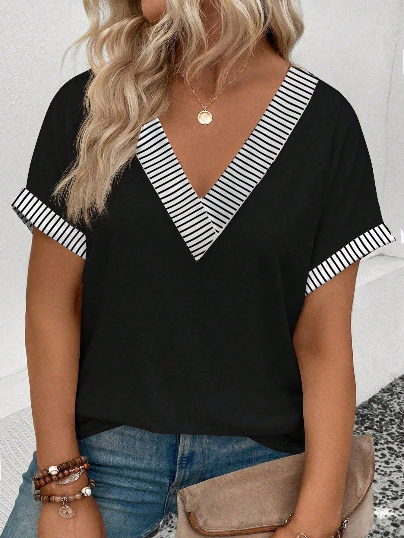LUNE Plus Size V-Neck Rolled-Up Sleeve Plain T-Shirt, Summer