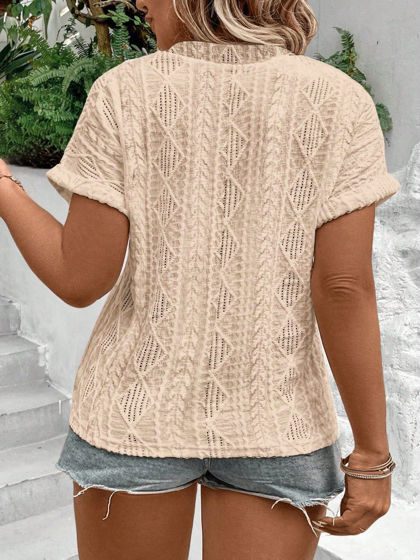 LUNE Plus Size Women's Solid Color V-Neck Short Sleeve Casual Versatile T-Shirt, Spring/Summer