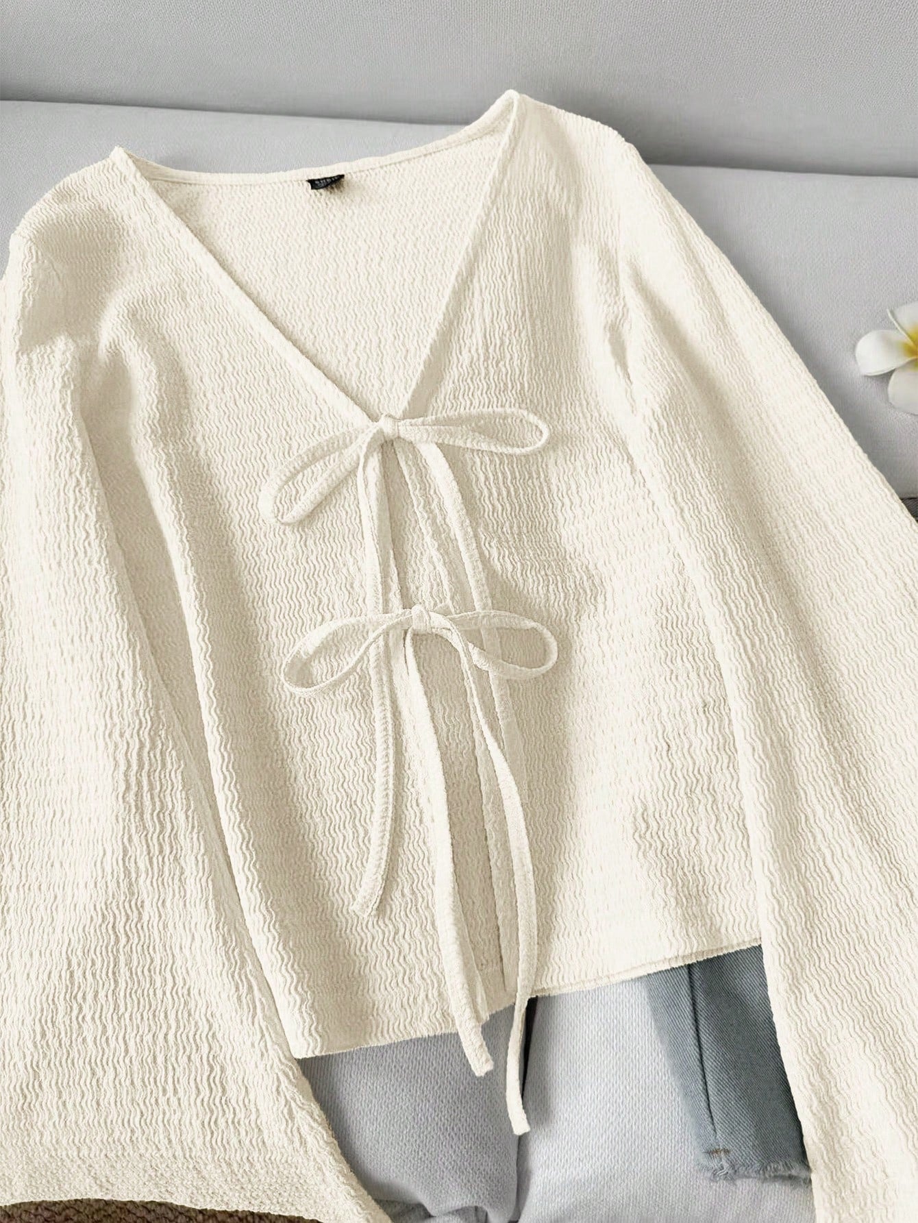 LUNE Women's Casual Solid Color Tie Cuff Flare Sleeve Blouse V Neck Top Tie Front Top Knit Top Bell Sleeve Top Cottagecore Top,Casual