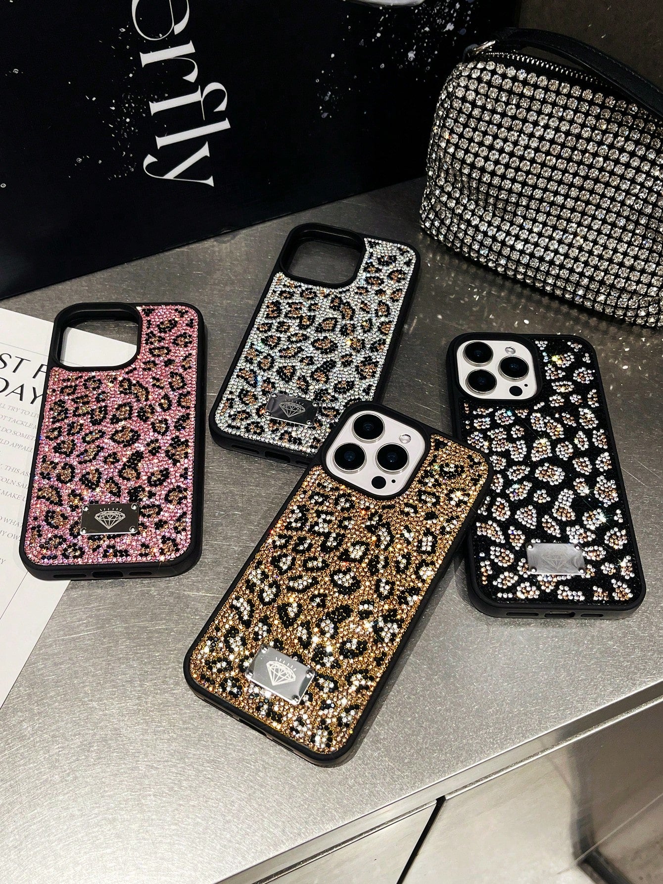 Luxury Leopard Print Fashion Rhinestone Inlaid Shiny Gold Soft Touch Full Coverage Protective Phone Case 1pc Compatible With IPhone 17 Pro Max Anniversary Gift