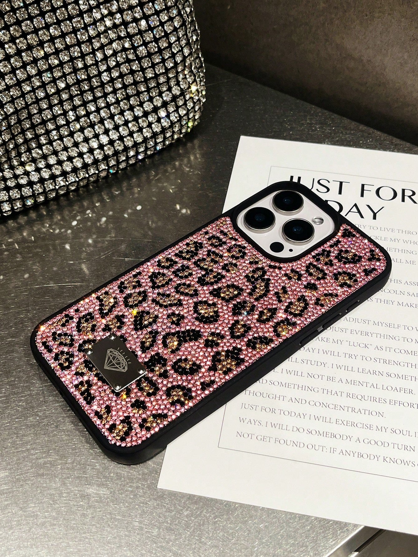 Luxury Leopard Print Fashion Rhinestone Inlaid Shiny Gold Soft Touch Full Coverage Protective Phone Case 1pc Compatible With IPhone 17 Pro Max Anniversary Gift