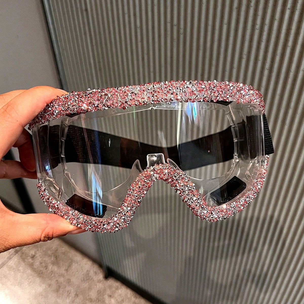 Luxury Rhinestone Goggles Mountain Climbing Sandproof Dustproof Cycling Glasses Large Frame Sponge Silicone Ski Goggles
