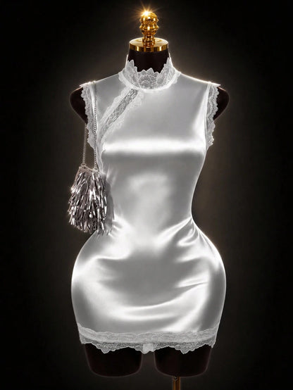 Lyxana 2026 New Summer White Lace Patchwork Dress, Stand Collar Sleeveless Asymmetric Neckline Lace Trim Fitted Bodycon Mini Dress, Minimalist Sexy Style, Suitable For Date, Party, Semi-Formal Occasio