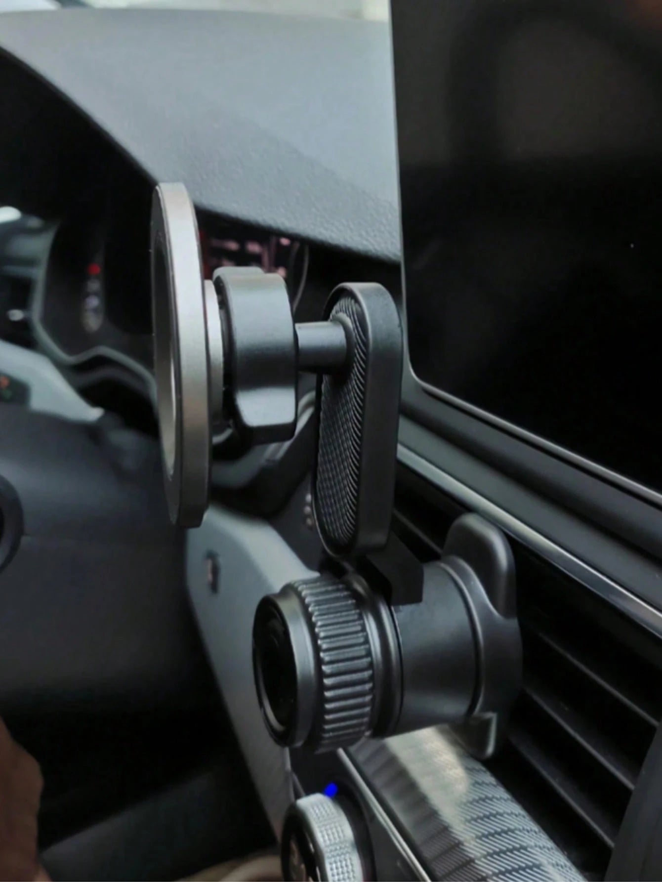 Magnetic Car Phone Holder – 360° Rotating Arm, Strong Magnetic Suction, Air Vent Clip Mount, Hands-Free, Floating Screen Car Phone Holder, Hands-Free Car Phone Holder, Suitable For Smartphones