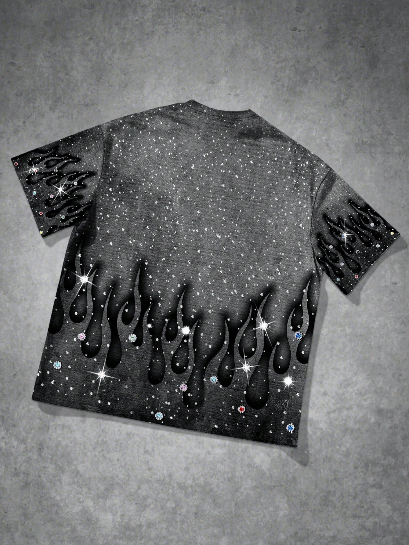 Manfinity EMRG Men's Dark Grey Summer Streetwear City Break Los Angeles Fire Flame Graphic Print T-Shirt,Vintage 2000s Gothic Rhinestone Oversized Short Sleeve Tee