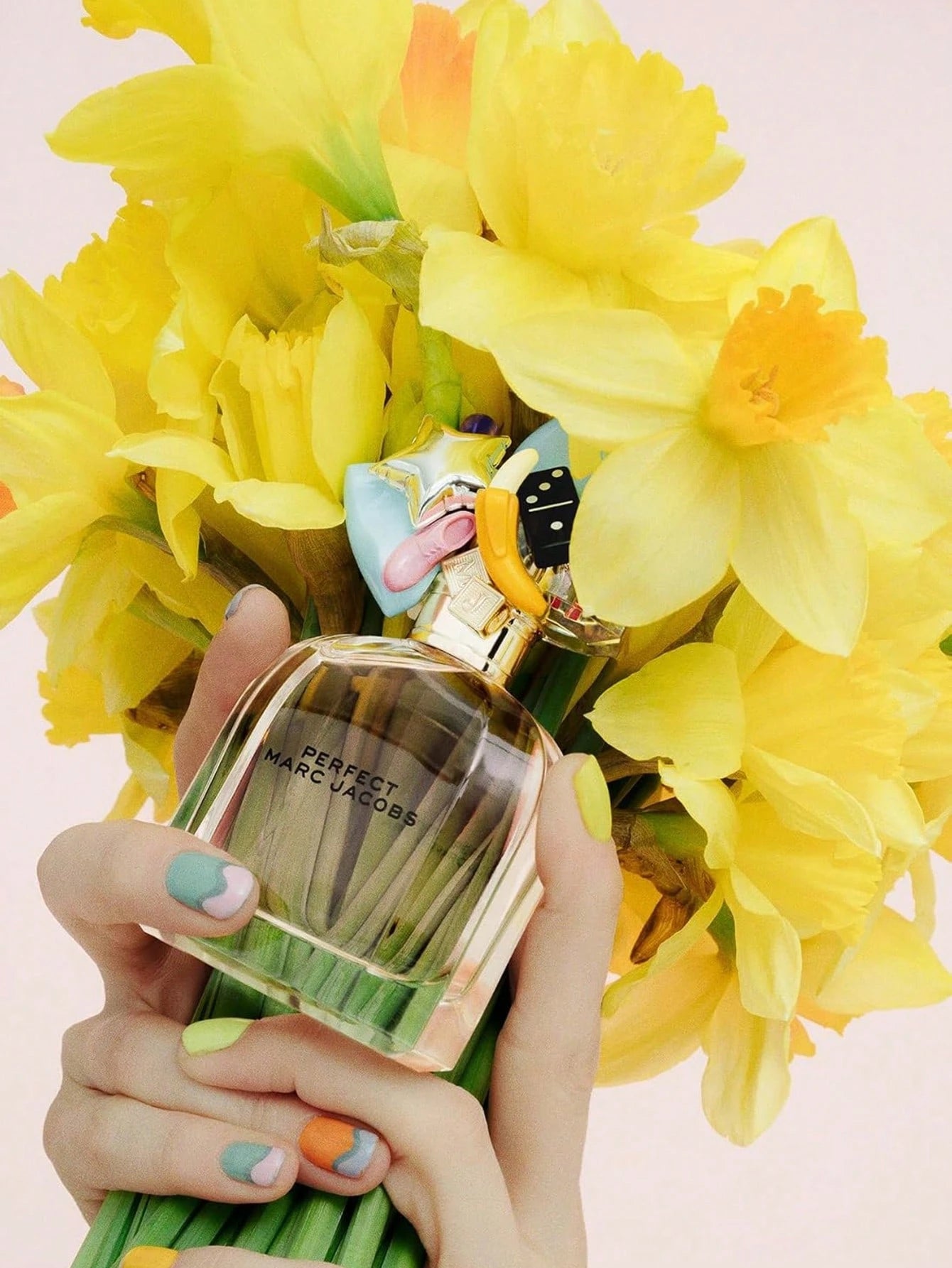 Marc Jacobs Perfect Eau De Parfum – Floral Women's Perfume – With Notes Of Rhubarb, Daffodil 3.3 Fl Oz