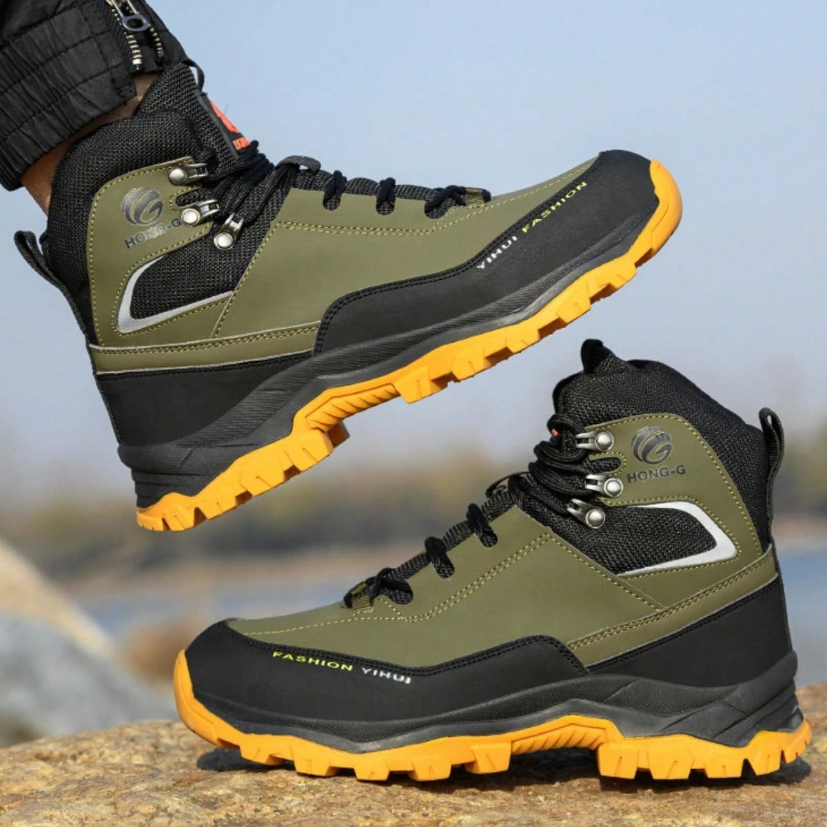 Men's Steel Toe Shoes Waterproof Soft Durable Work Boots Indestructible Comfortable Work Boots Anti-Slip Work Shoes Women's Work Shoes