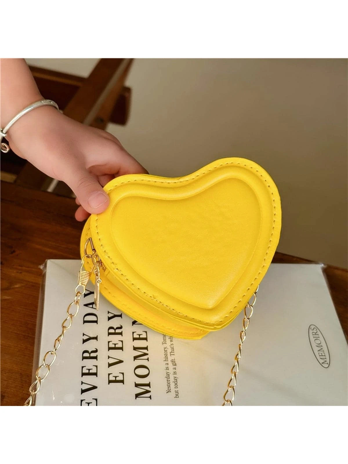 Mini Novelty Bag Heart Design PU Black Fashionable Valentines, Fashionable Heart Purse, Perfectly Match With Valentine Day Dress