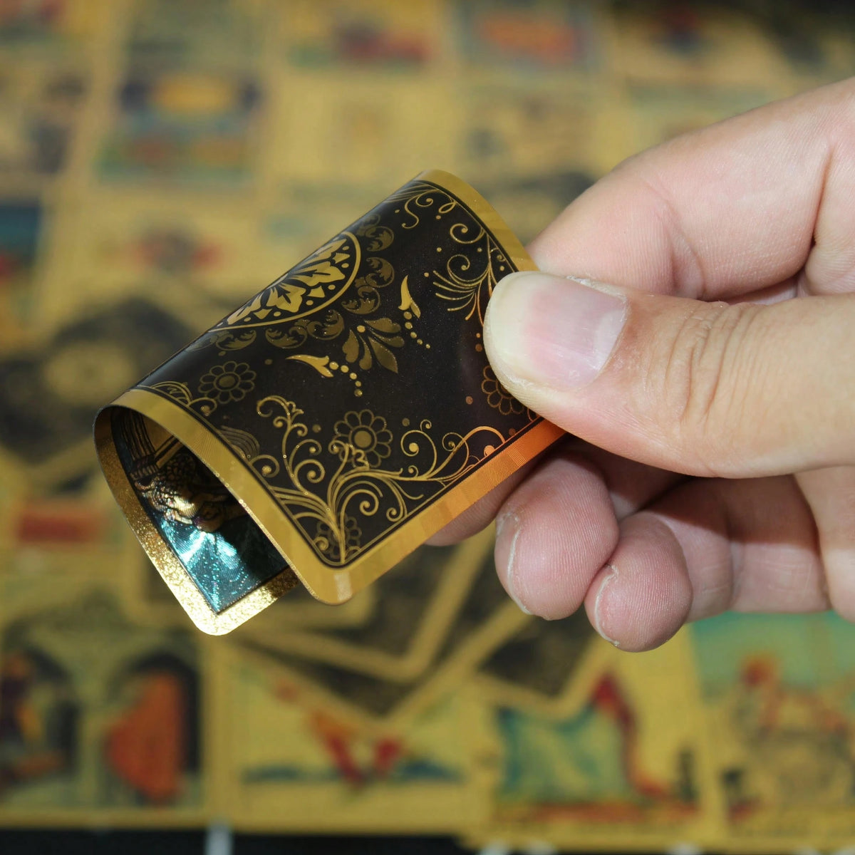 Mini Portable Waite Tarot Cards With Gold Foil Edges, PET Material, Vintage Black & Gold Floral Shield Classic Tarot Card Set, 2.24 X 3.43 Inches, 78-Card Pocket Size Traditional Tarot Deck (Suitable