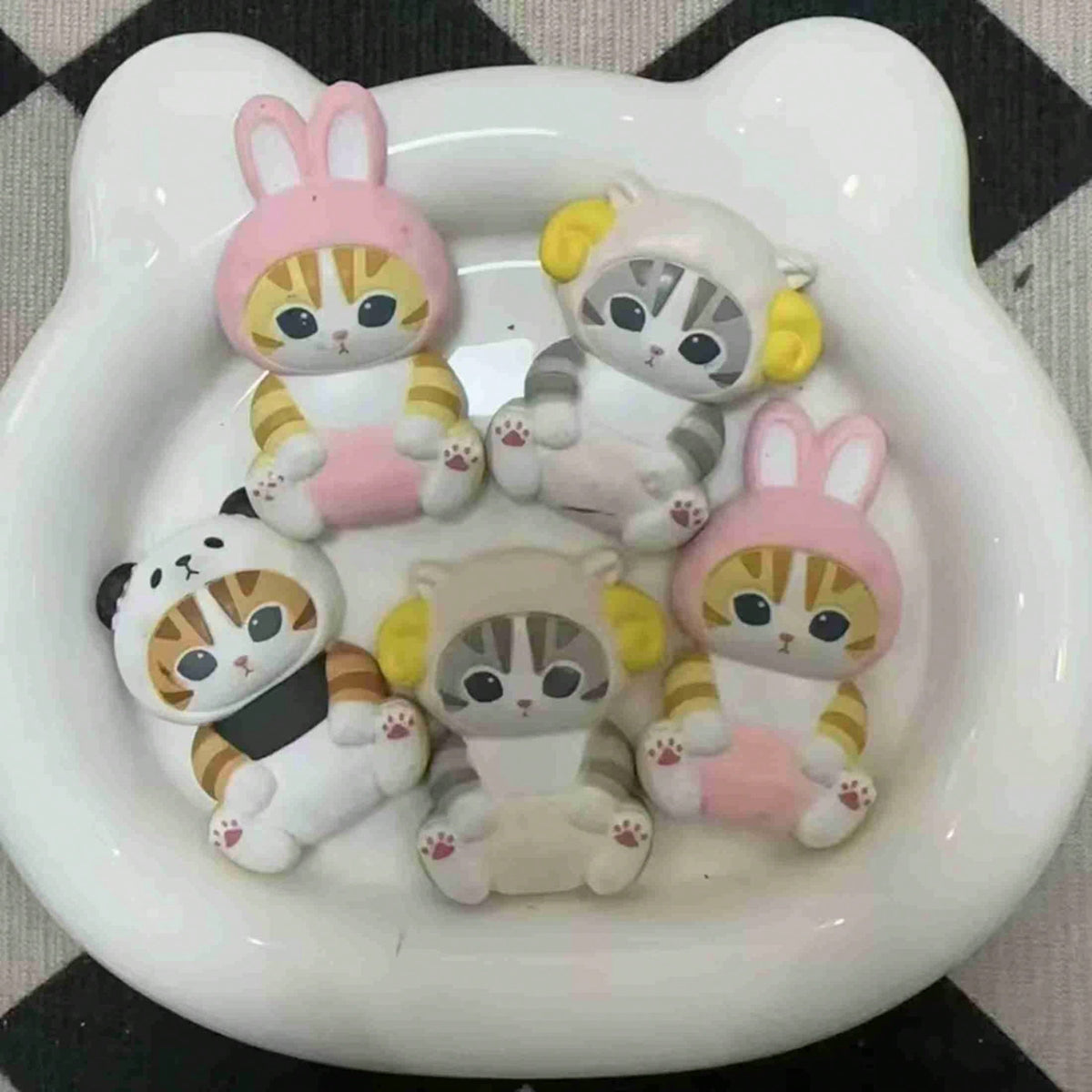 mofusand 1pc Animal Hooded Cat Blind Box, Random Cute Style, Desktop Decoration & Multi-Functional Holiday Gift. (Random Style)