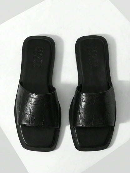 MOTF PREMIUM SUMMER VINTAGE BLACK STONE PATTERN SEXY SQUARE TOE FLAT VERSATILE WOMEN'S SANDALS