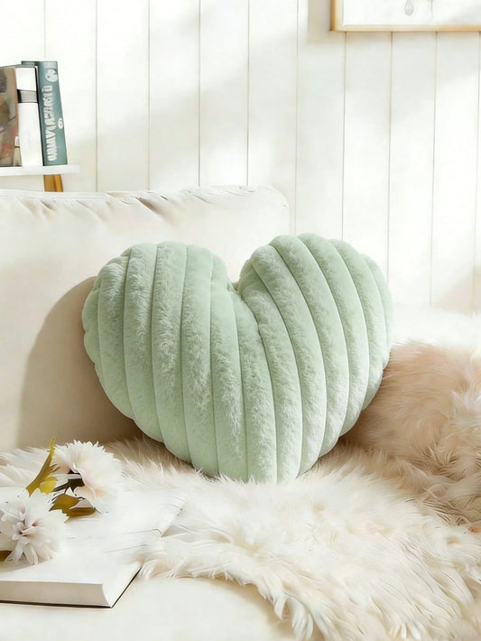 Mother's Day Heart-Shaped Decorative Throw Pillow: Soft And Fluffy Faux Fur, Ideal For Sofa, Chair And Bedding. Adds Charm To Bedroom Decor, A Perfect Gift For Mom. Also An Ideal Choice For Bedroom Pa