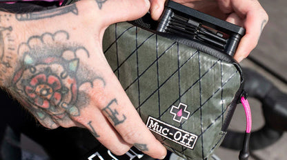 MUC-OFF MOTO/BIKE RAINPROOF ESSENTIALS CASE