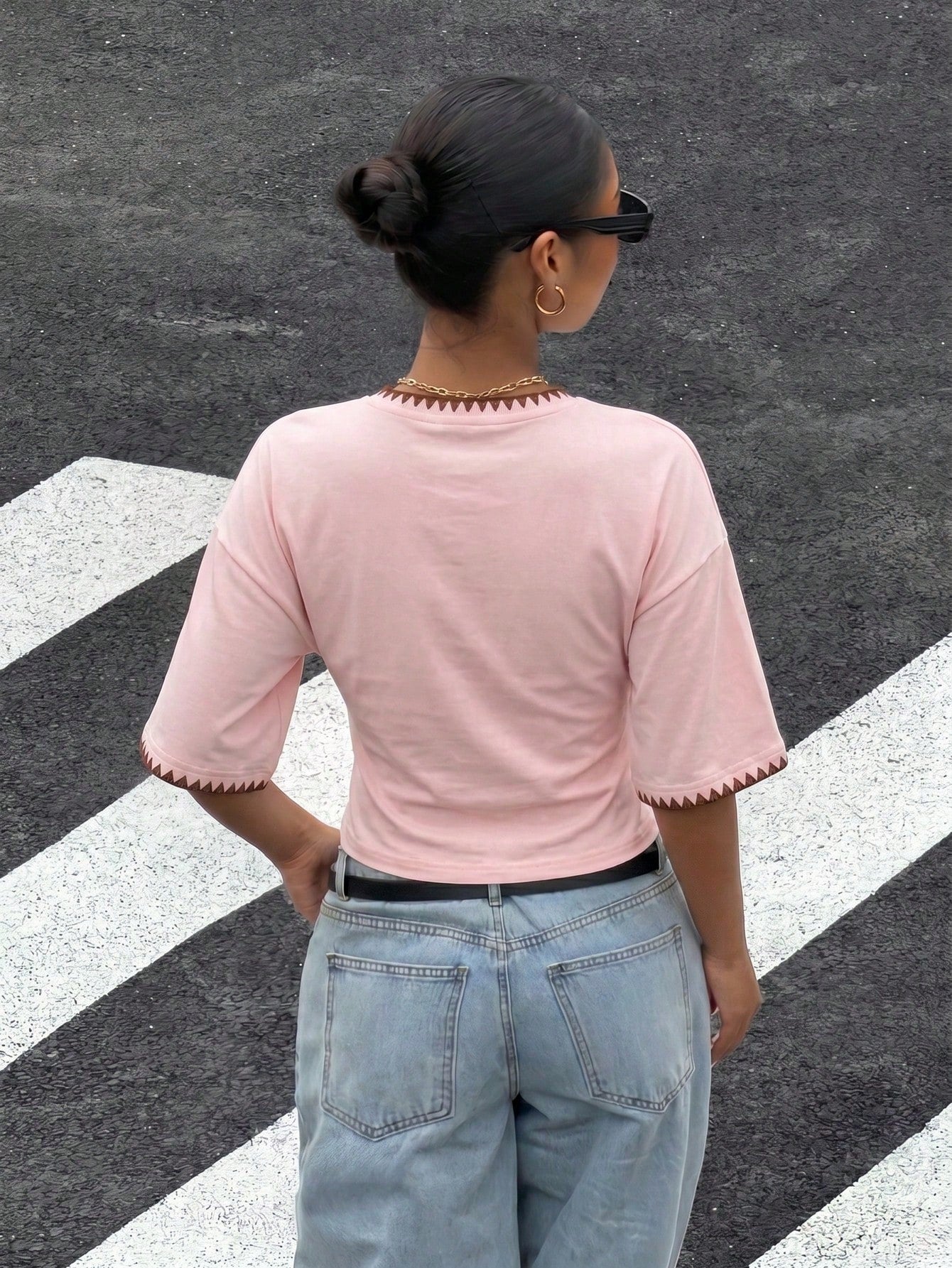 Muchica Personalized Embroidered Shell Contrast Trim Women's Summer New Pink And Brown Short Sleeve T-Shirt Top, Suitable For Daily Commute Everyday, Dating