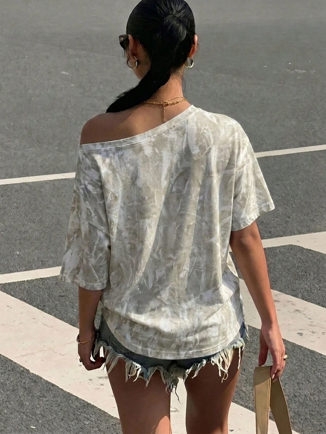 Muchica Street Style Branch Camouflage Pattern Women's Casual Minimalist Print Off-Shoulder Loose Short Sleeve T-Shirt Plus Size