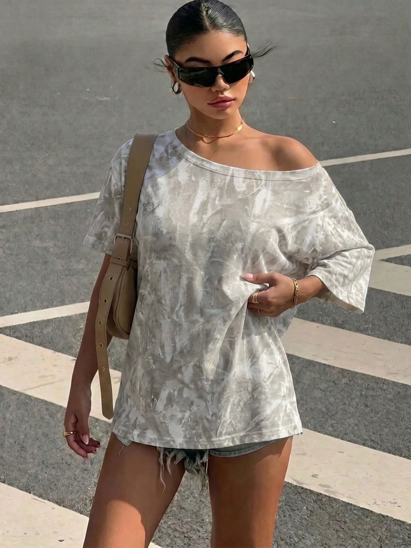 Muchica Street Style Branch Camouflage Pattern Women's Casual Minimalist Print Off-Shoulder Loose Short Sleeve T-Shirt Plus Size