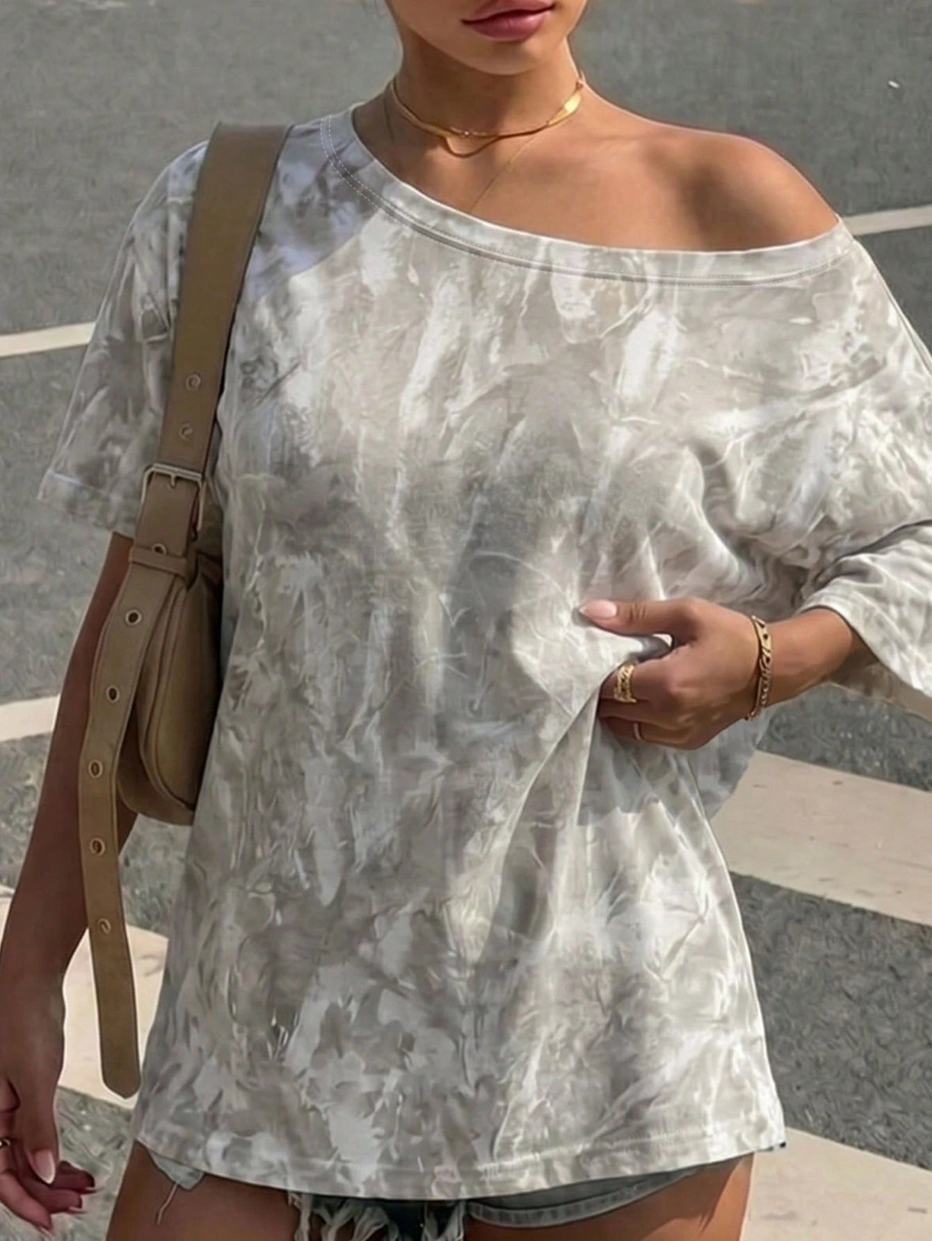 Muchica Street Style Branch Camouflage Pattern Women's Casual Minimalist Print Off-Shoulder Loose Short Sleeve T-Shirt Plus Size