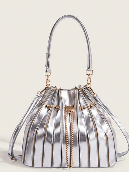 Multi-Color Metallic Matte PU Ruched Handbag With Gold Chain. All-Season Elegant Daily Handbag, Suitable For Work Commute, City Shopping And Casual Outings. Suitable For Mature Women, Fashion Enthusia