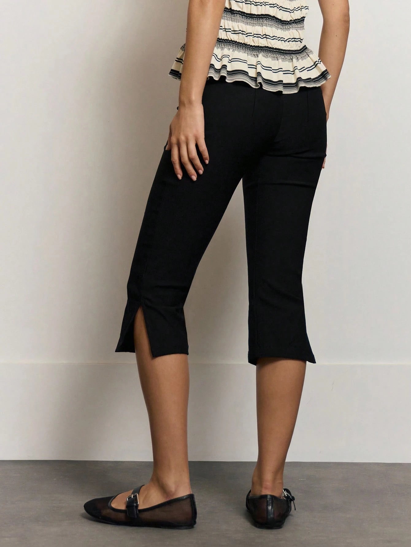 MUSERA Mid Rise Button Capri Leggings Summer Holiday Vacation Y2k Elegant Cute Casual Sexy Collective Back To School Pants Spring Business