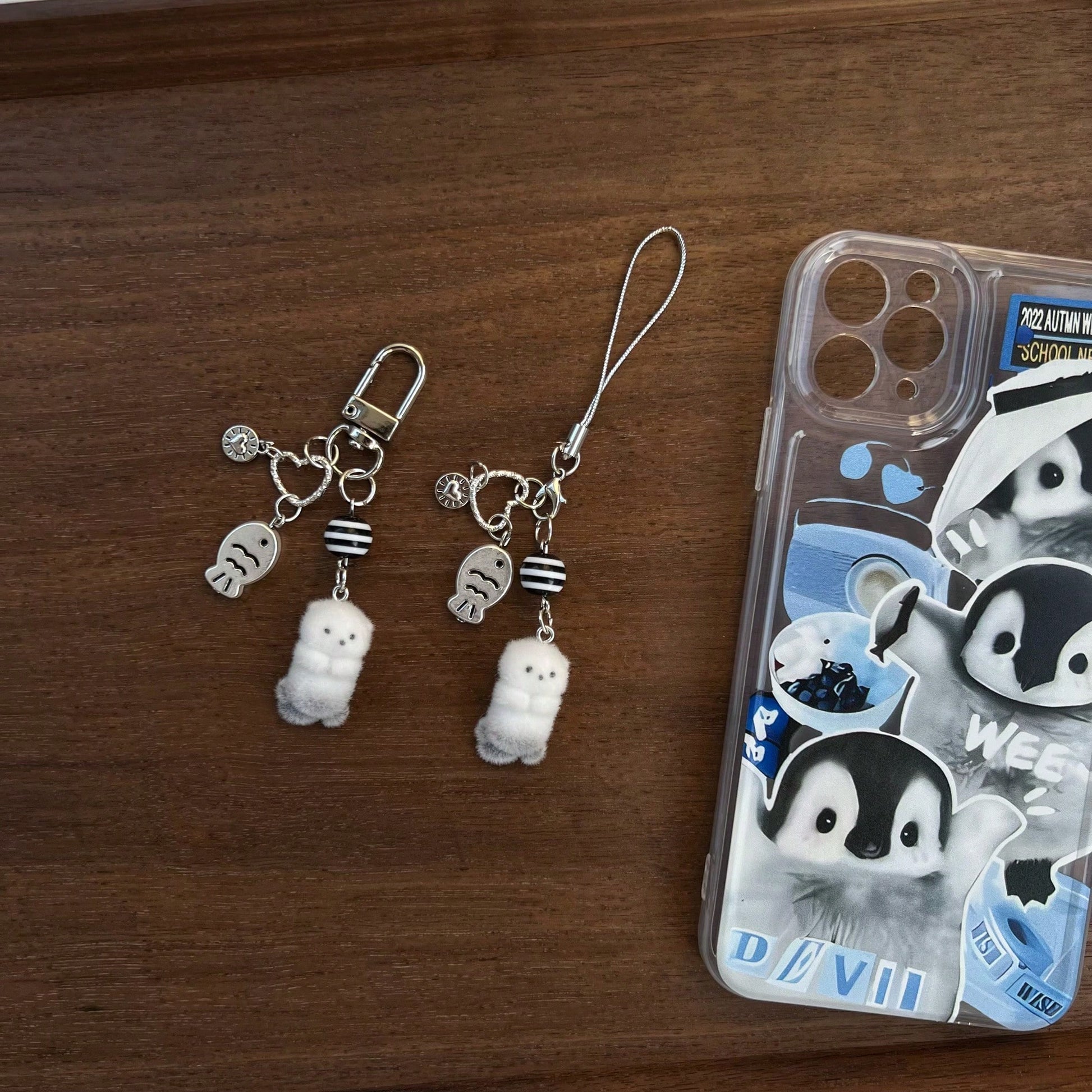 New Design Kawaii Beaded Sea Otter Flocked Phone Lanyard, Phone Charm, Phone Accessory, Bag Charm, Keychain Pendant