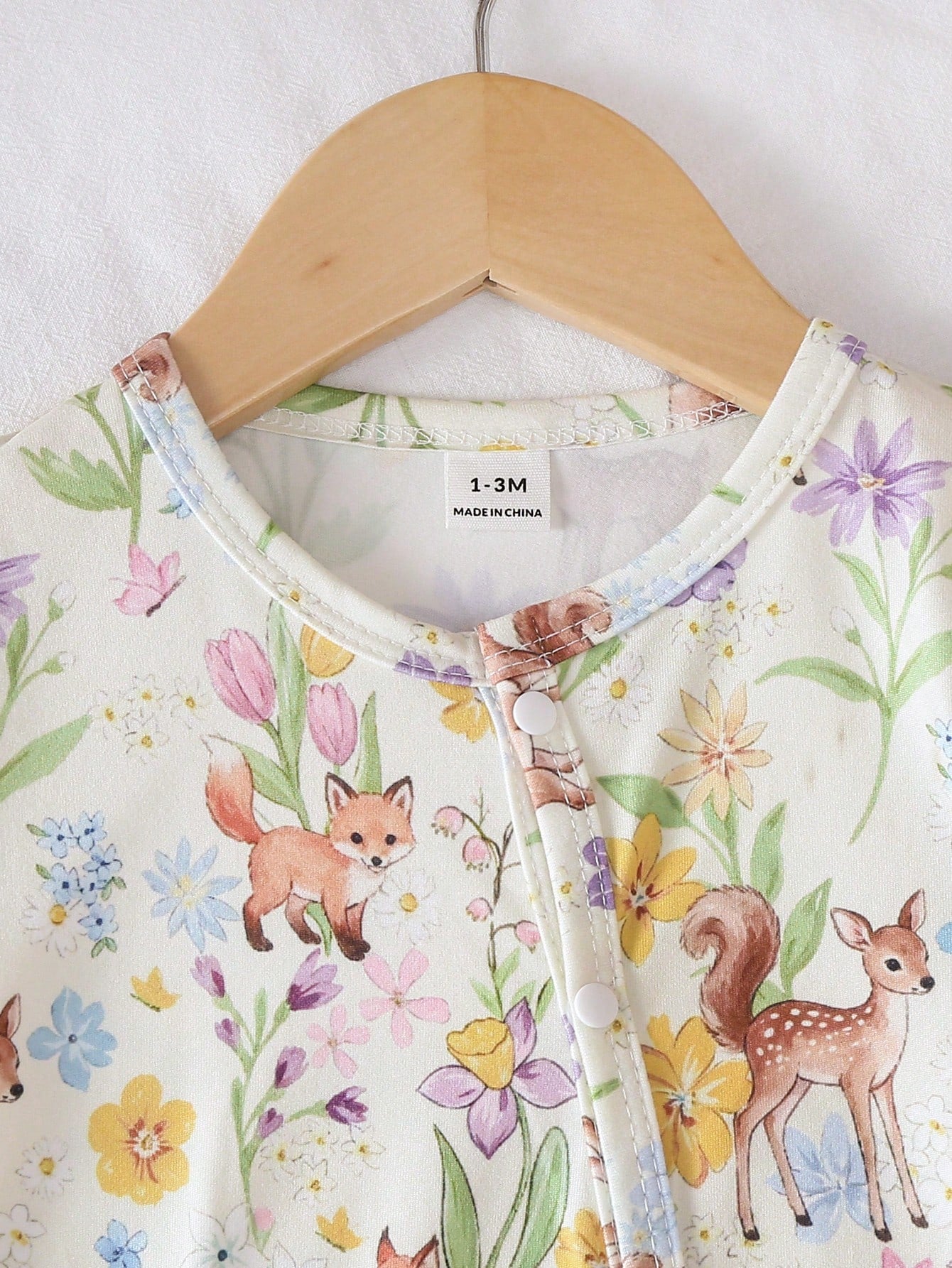 Newborn Baby Girl Off-White Autumn Cute Kawaii Family Matching Giraffe Squirrel Print Knit Soft Round Neck Long Sleeve Footie Jumpsuit Gift Night
