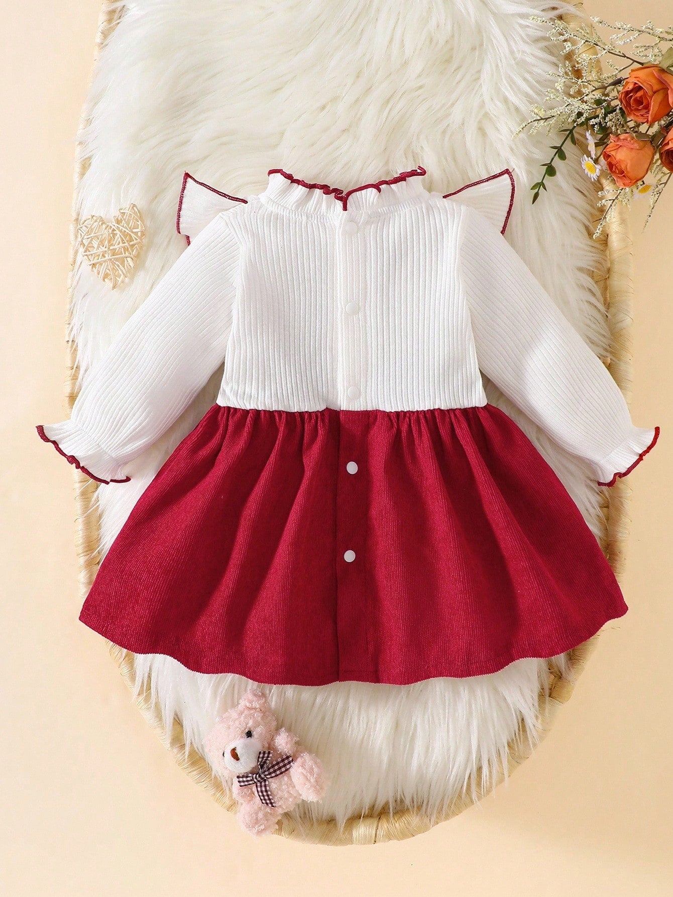 Newborn Baby Girl White Long Sleeved Lace Collar Patchwork Pink Bow Dress Autumn And Winter Elegant