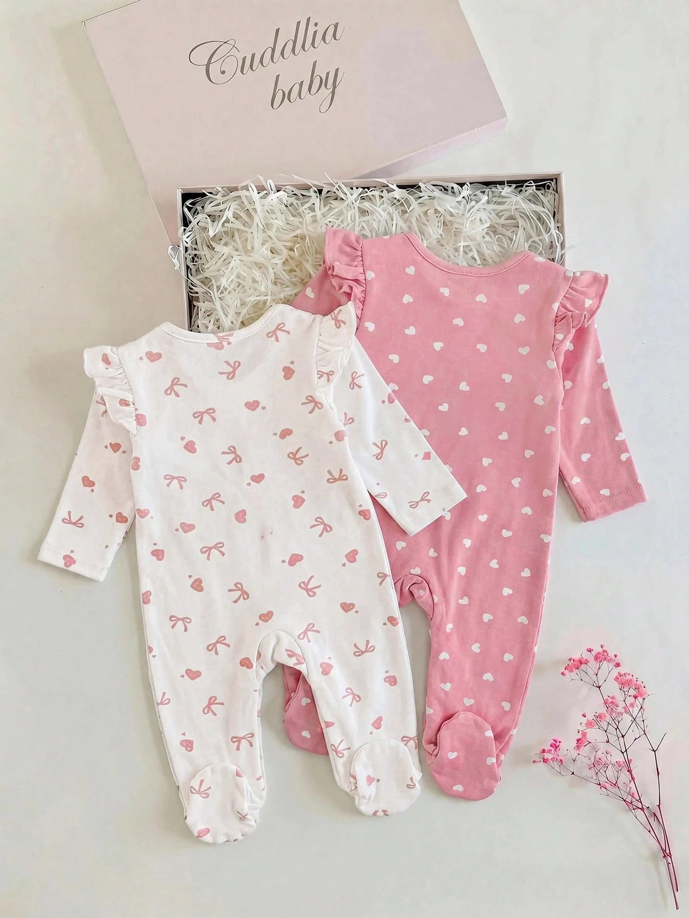 Newborn Baby Pink & White Bow Heart Cartoon Print Footed Romper Set With Headband, Soft & Comfortable Sleepwear Newborn Gift Set Girl Baby Girl Romper Knot Wildflower Baby Clothes Newborn Romper
