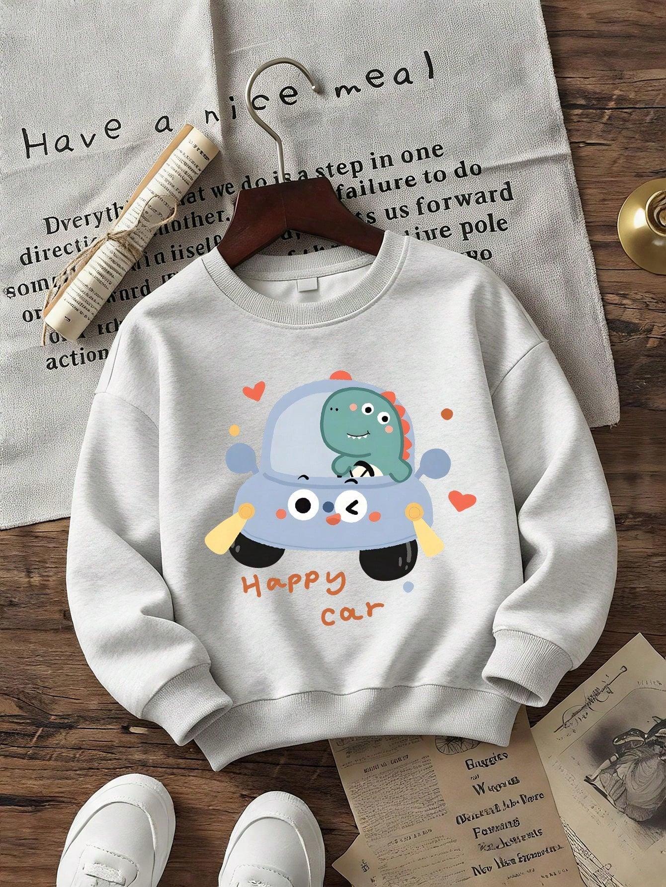Newborn Creative Cartoon Print Crew Neck Sweatshirt, Featuring Cartoon Dinosaur Pattern. Suitable For Autumn And Winter Wear.