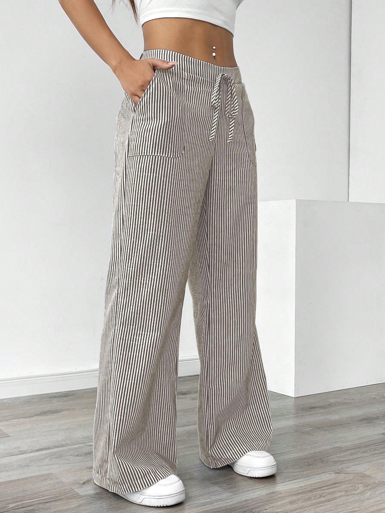 Pariaura Women's Blue Striped Low Waist Wide Leg Pants, Casual & Vacation Wear Fall Cloth For Women