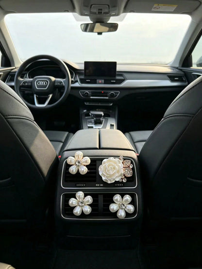 Pearl Rhinestone Rose Flower Car Air Vent Aromatherapy Clip, Luxury High-End Car Air Vent Interior Fragrance Decoration, Rhinestone Luxury Women's Car Air Vent Decoration Faux Pearl Rhinestone Five-Pe