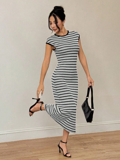 PETITE Petite Women's Sleeveless Dress,Black And White Striped Checkered,Summer,Elegant,Brunch Vacation Travel,Striped Collar,Wedding Guest,Old Money Style