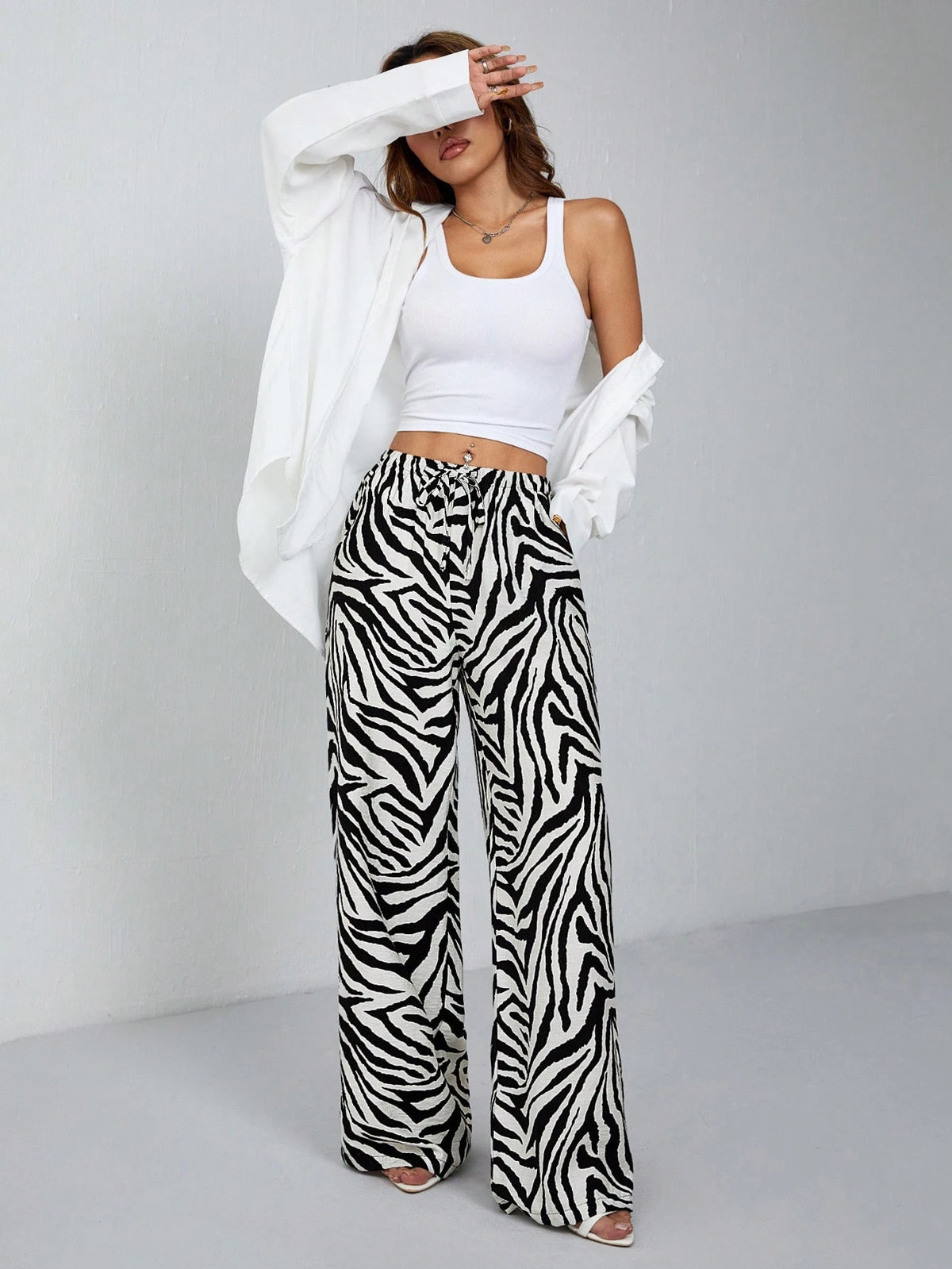 PETITE Women's Fashionable Casual Animal Print Zebra Print Wide Leg Pants,Petite Women Vacation Outing White And Black Autumn