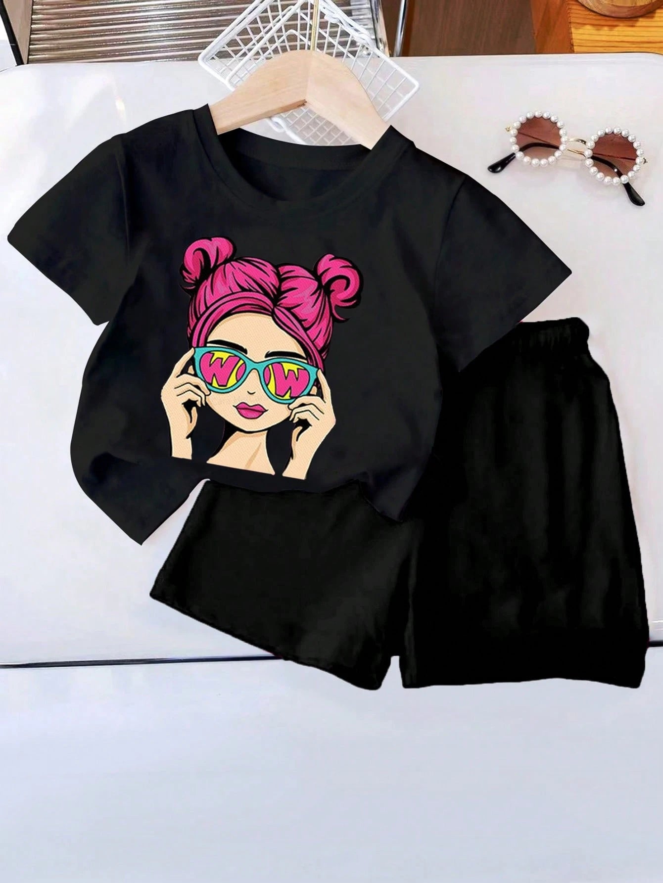 Playful Pals 2pcs Baby Girls' Casual And Cute Short Sleeve T-Shirt And Shorts Set With Printed Patterns, Summer