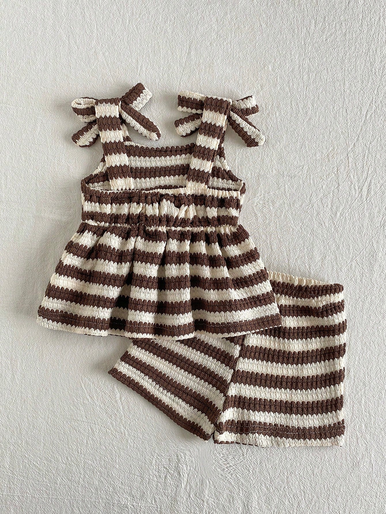 Playful Pals Babygirl Holiday Outfits Christmas Casual Outfits Red Halter Top And Shorts Summer Two Pieces Suit! Made Of Knitted Jacquard Fabric, The Unique Jacquard Design Increases The Artistic Sens