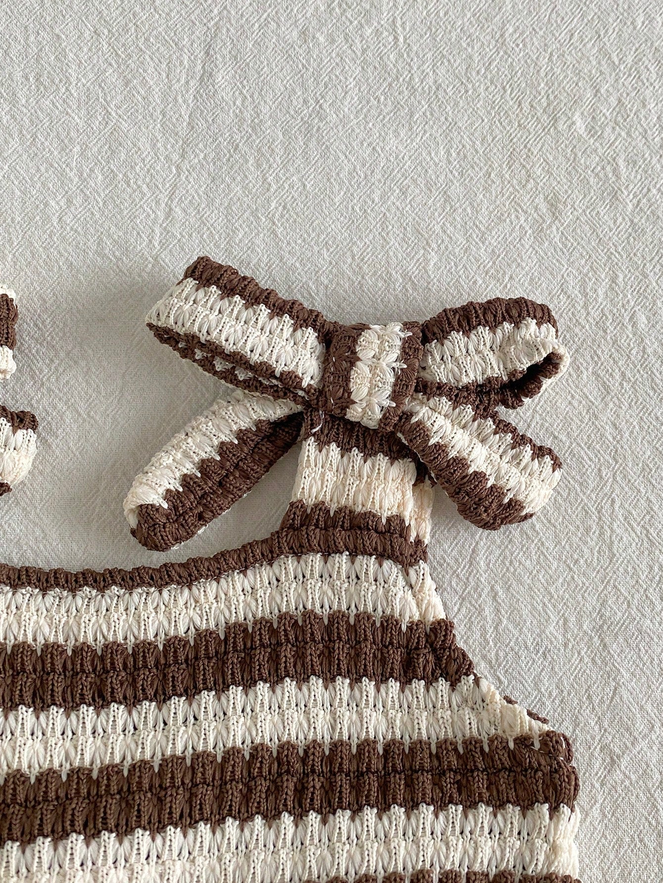 Playful Pals Babygirl Holiday Outfits Christmas Casual Outfits Red Halter Top And Shorts Summer Two Pieces Suit! Made Of Knitted Jacquard Fabric, The Unique Jacquard Design Increases The Artistic Sens