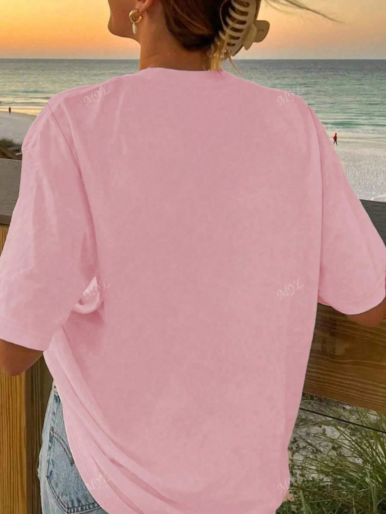 Plus Size Women's Casual Loose Goose Print Round Neck Short Sleeve Summer Top, Graphic Vacation Tee Pink