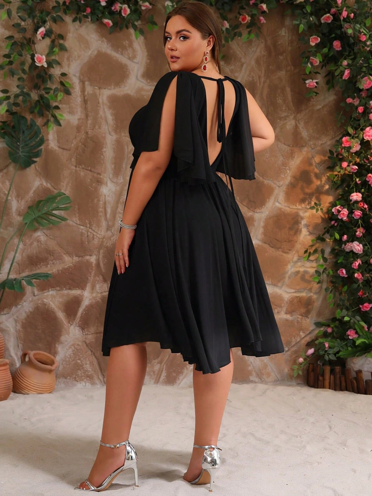 Plus Size Women's V-Neck Ruffle Sleeve Backless Chiffon Bridesmaid Dress, Wedding Guest Cocktail Dress