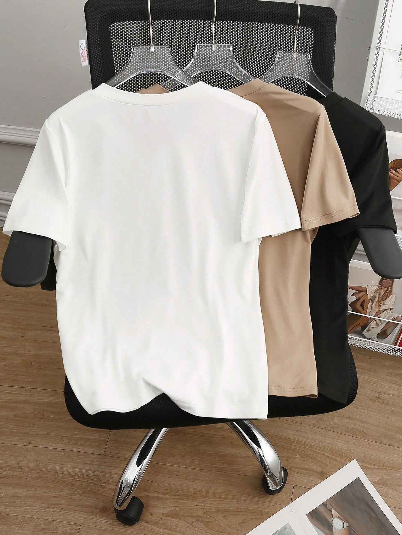 Plus Size Women Short Sleeve V-Neck Solid Color Casual Everyday T-Shirt