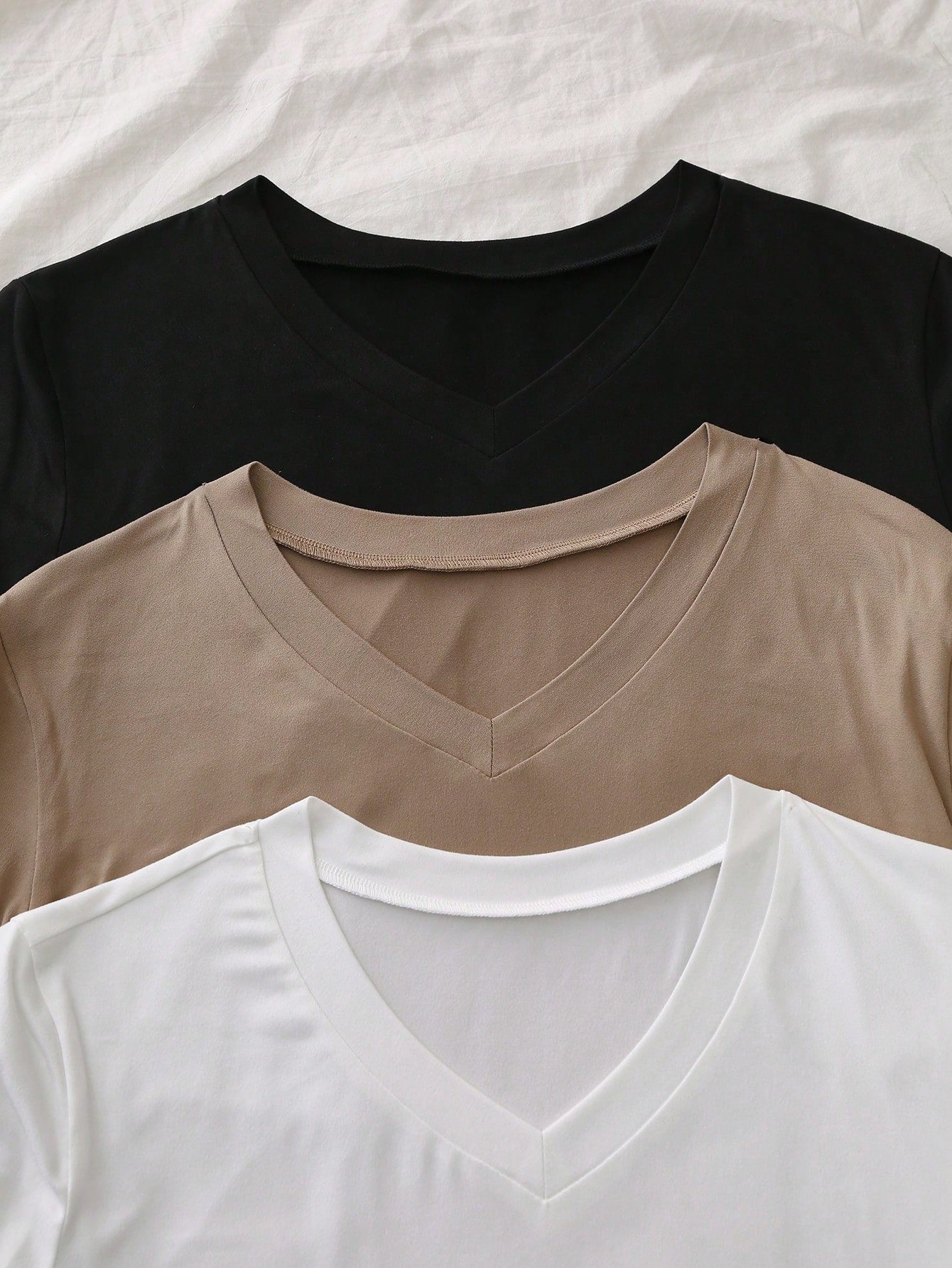 Plus Size Women Short Sleeve V-Neck Solid Color Casual Everyday T-Shirt