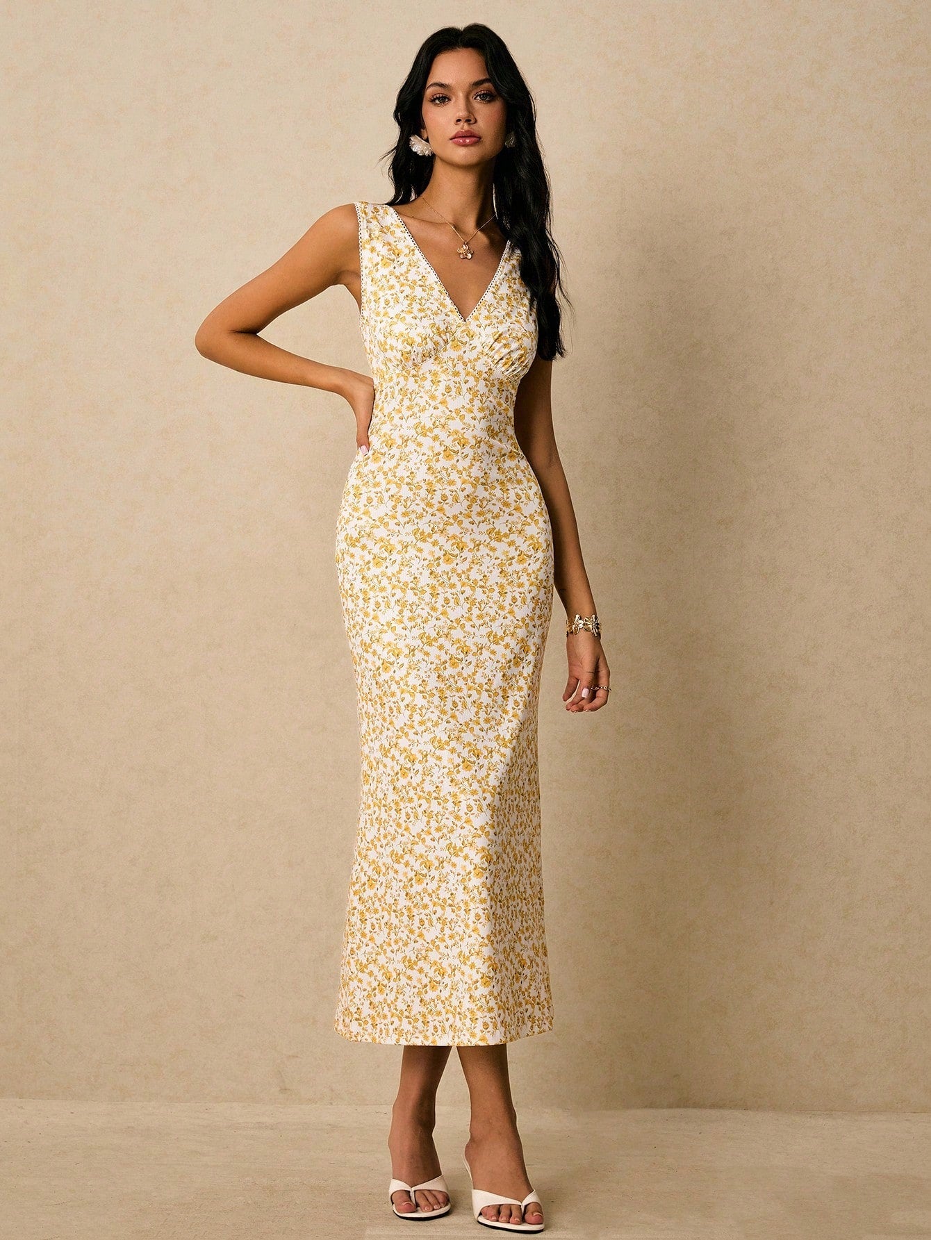 Poéselle Women's Elegant Ditsy Floral Sleeveless Dress For Summer