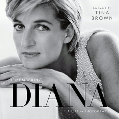Pre-Owned Remembering Diana: A Life In Photographs (Hardcover) By National Geographic